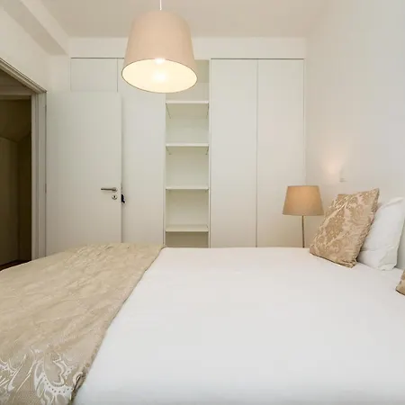 Whome | Graca Premium #27 * Lisbon